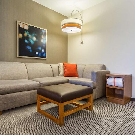 Hyatt Place Blacksburg/University Екстериор снимка