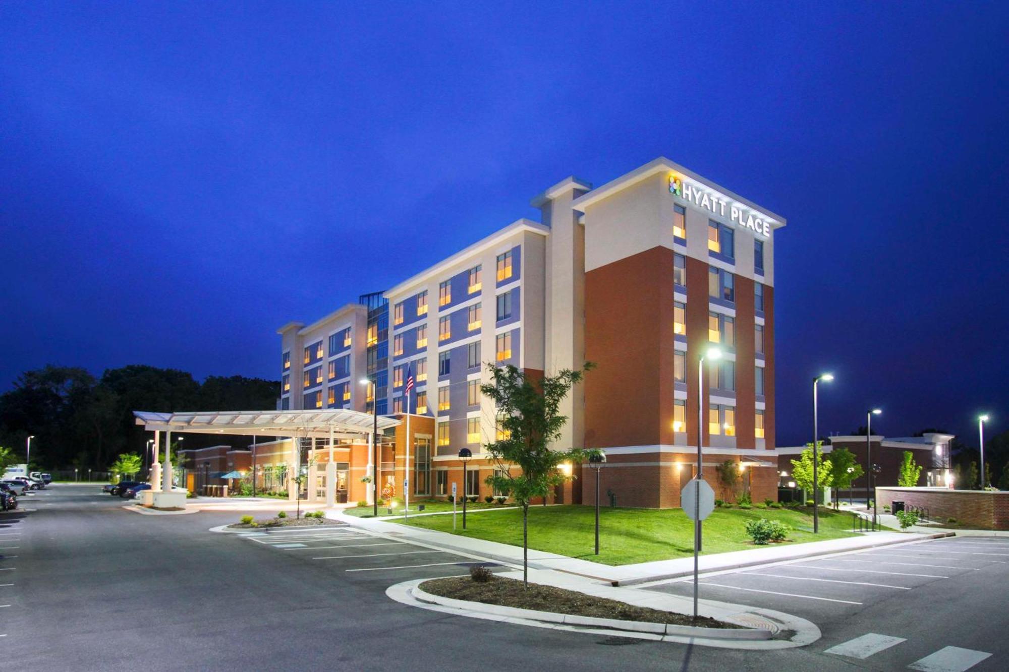 Hyatt Place Blacksburg/University Екстериор снимка