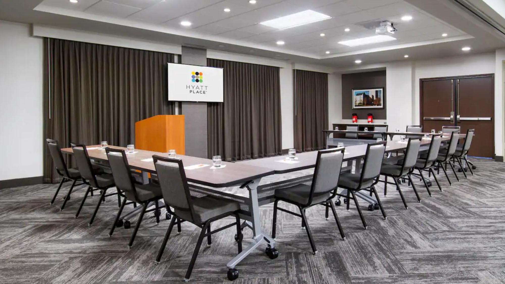 Hyatt Place Blacksburg/University Екстериор снимка