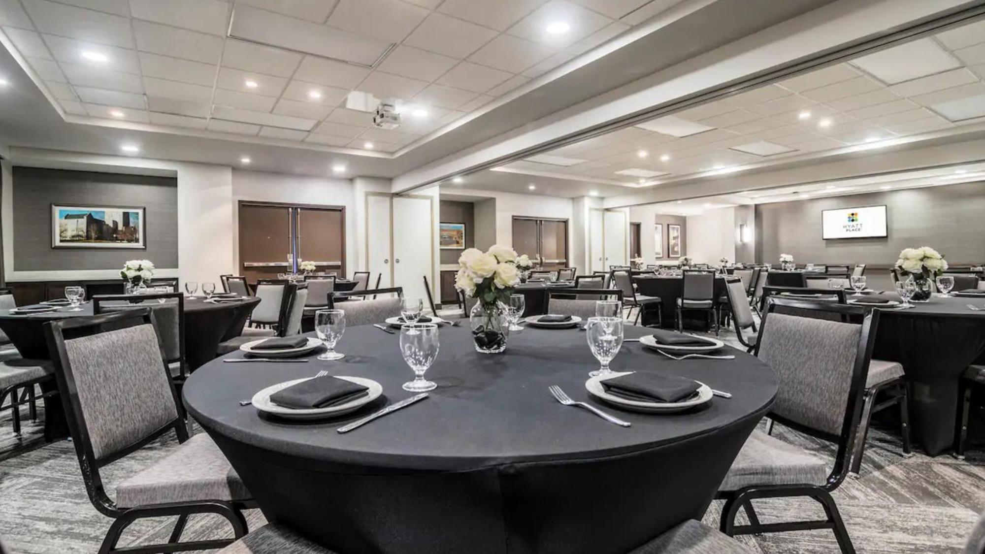 Hyatt Place Blacksburg/University Екстериор снимка