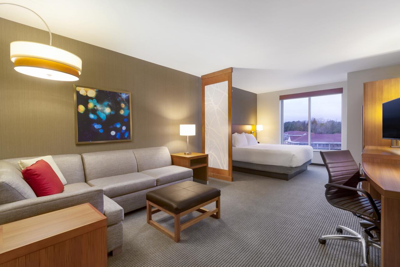 Hyatt Place Blacksburg/University Екстериор снимка