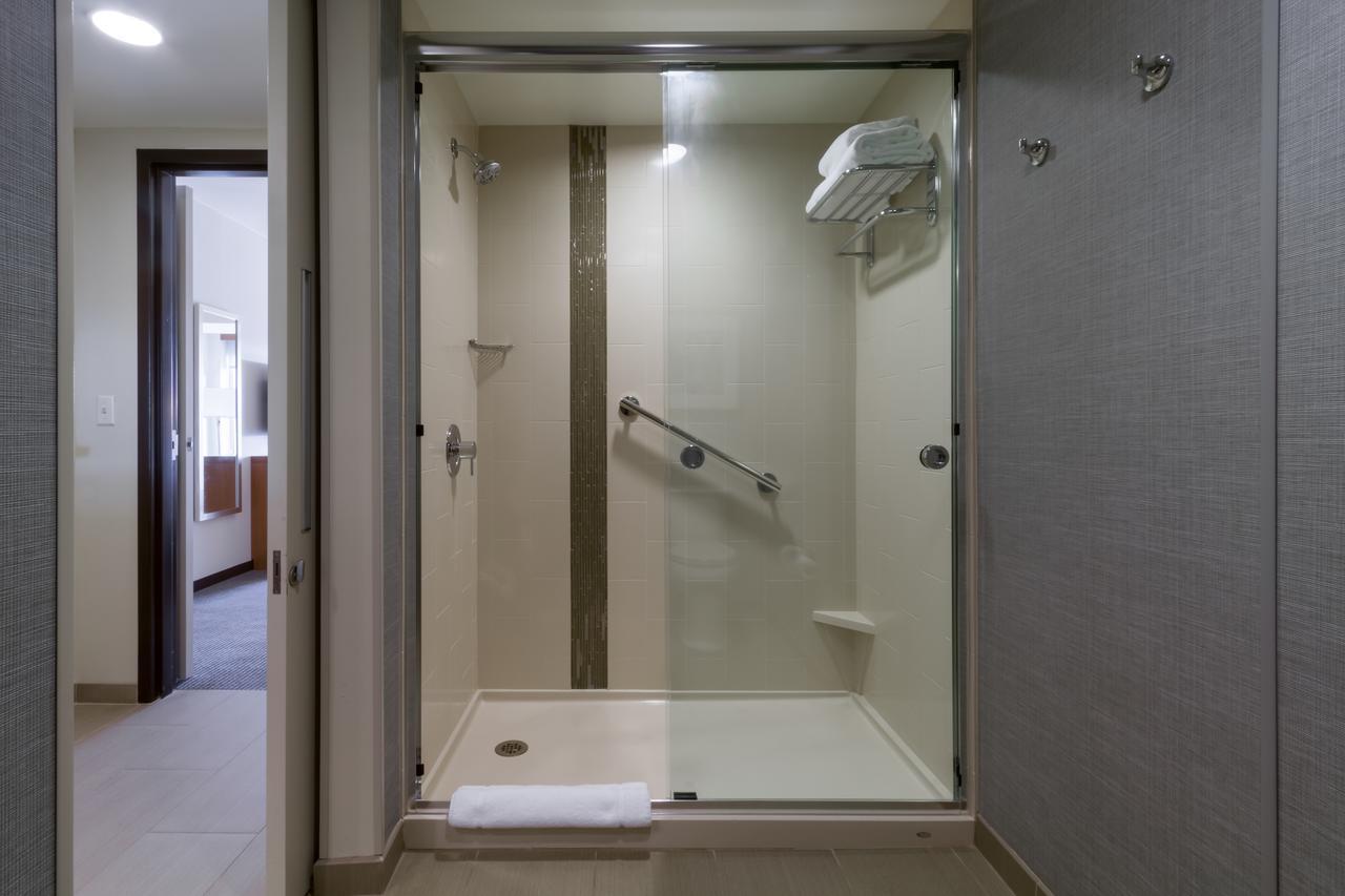 Hyatt Place Blacksburg/University Екстериор снимка