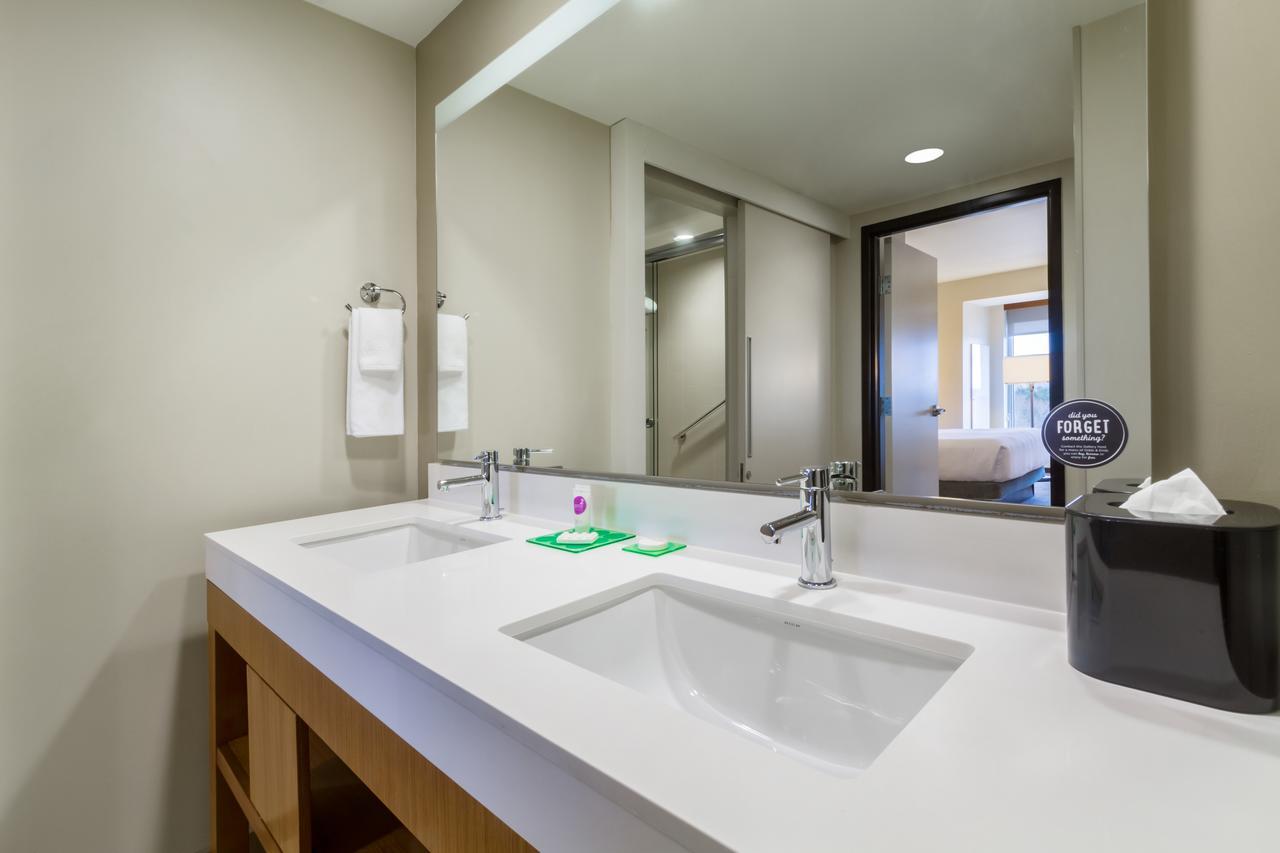 Hyatt Place Blacksburg/University Екстериор снимка